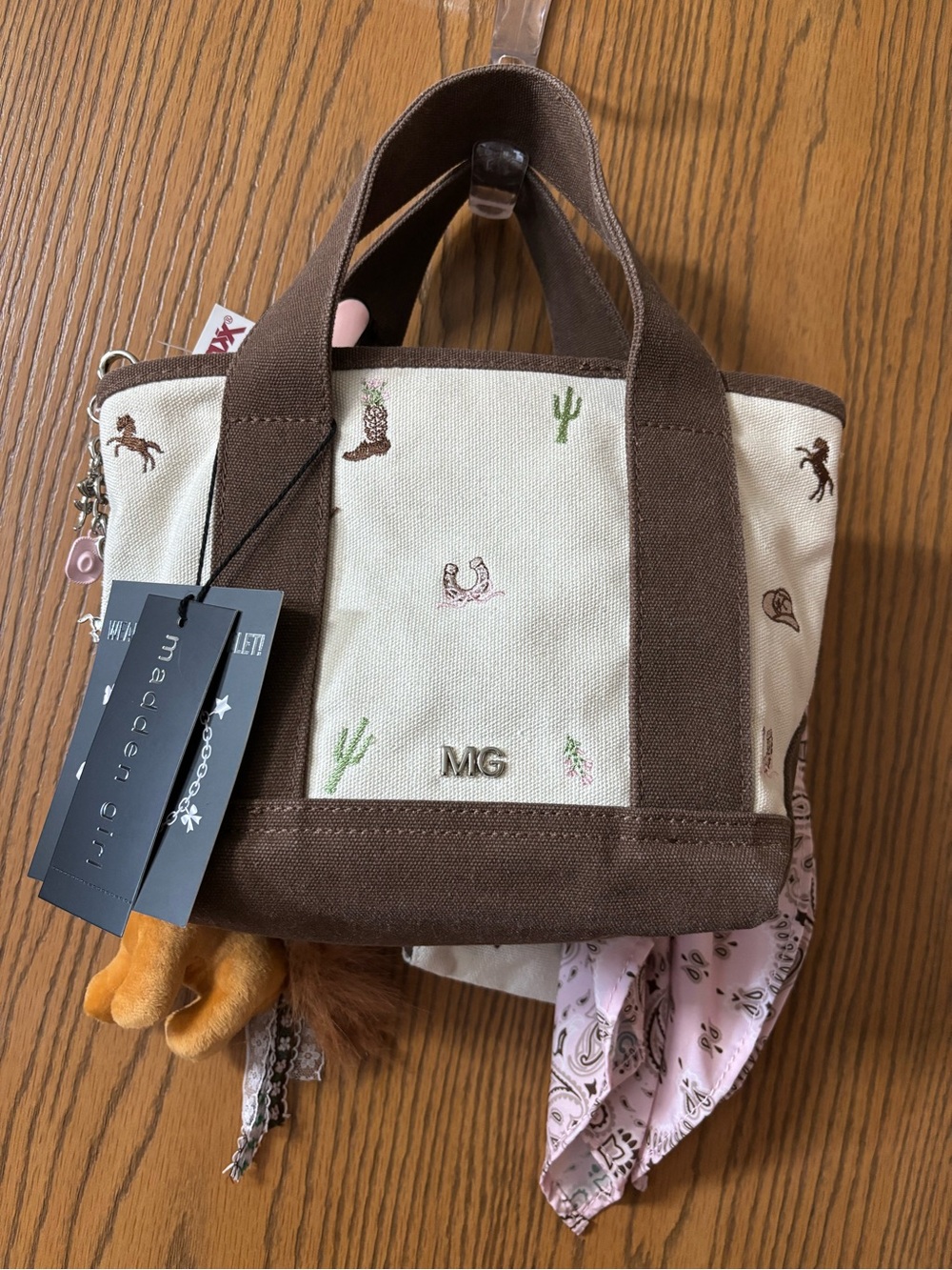 Madden Girl Horse Western Canvas Tote Purse with Pink Bandana, Charm, Bracelet - Picture 6 of 7